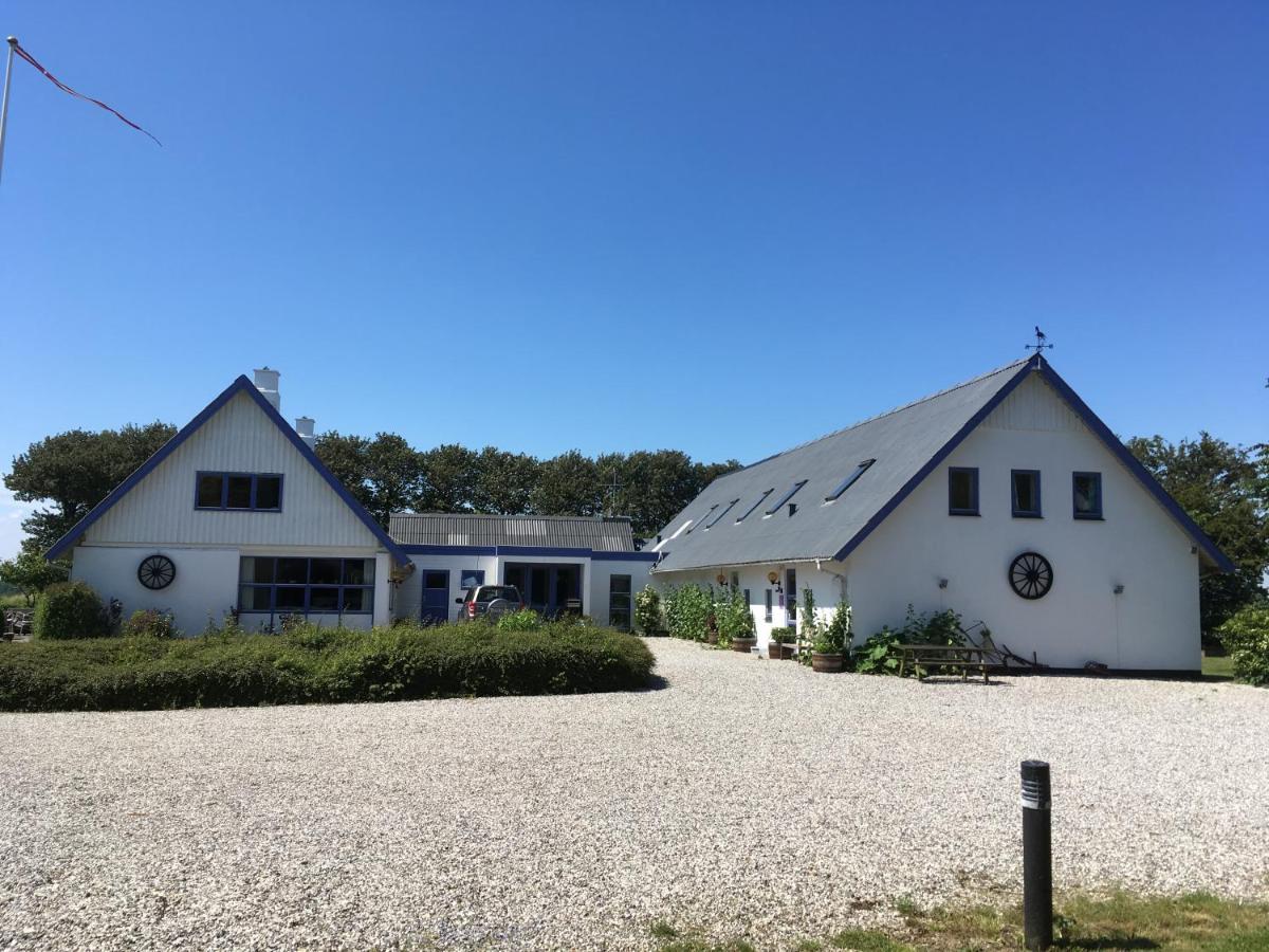 Rolso Retreat Villa Knebel Exterior photo
